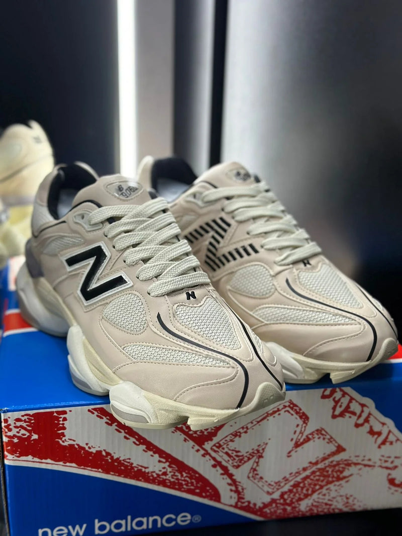 Tênis New Balance 9060 - Off White